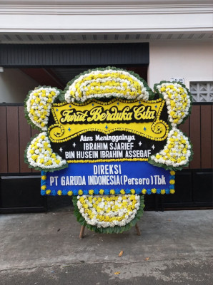 Papan Bunga Duka di Damer
