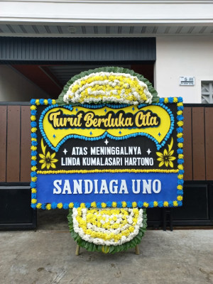 Papan Bunga Duka di Damer